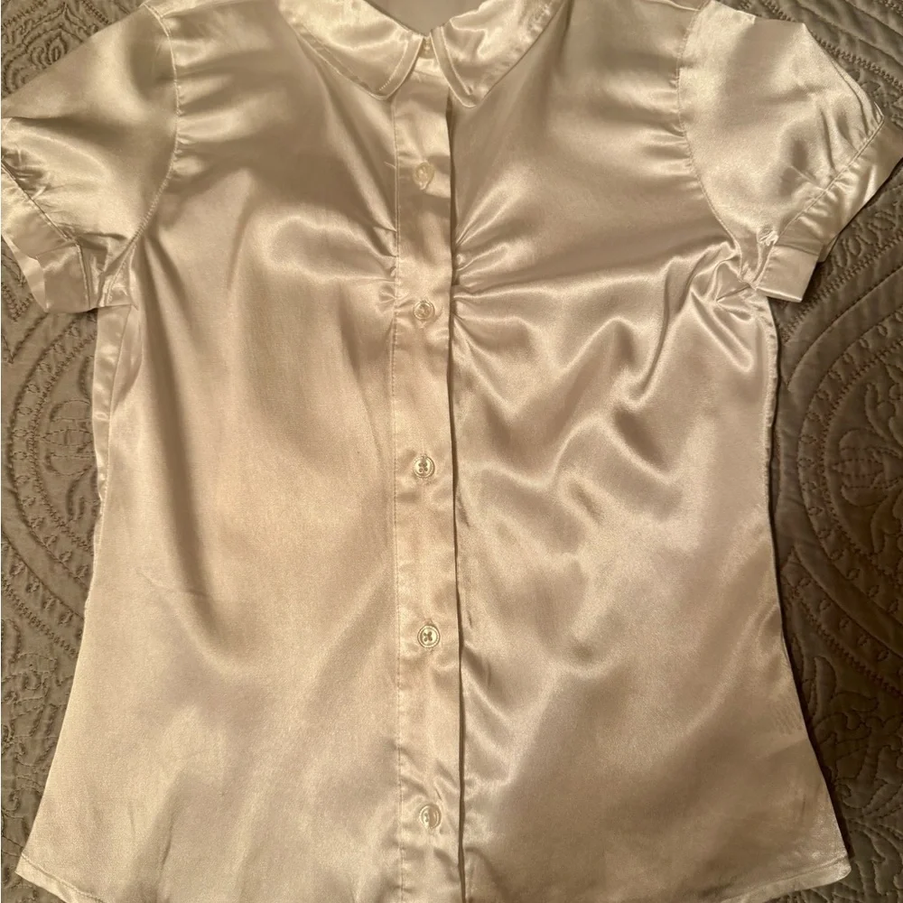 🎅 The Children’s Place white satin button down gathers in front girls 10/12